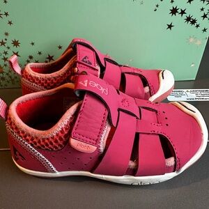 SAM PLAE Kids Pink Closed-Toe Sport Sandals